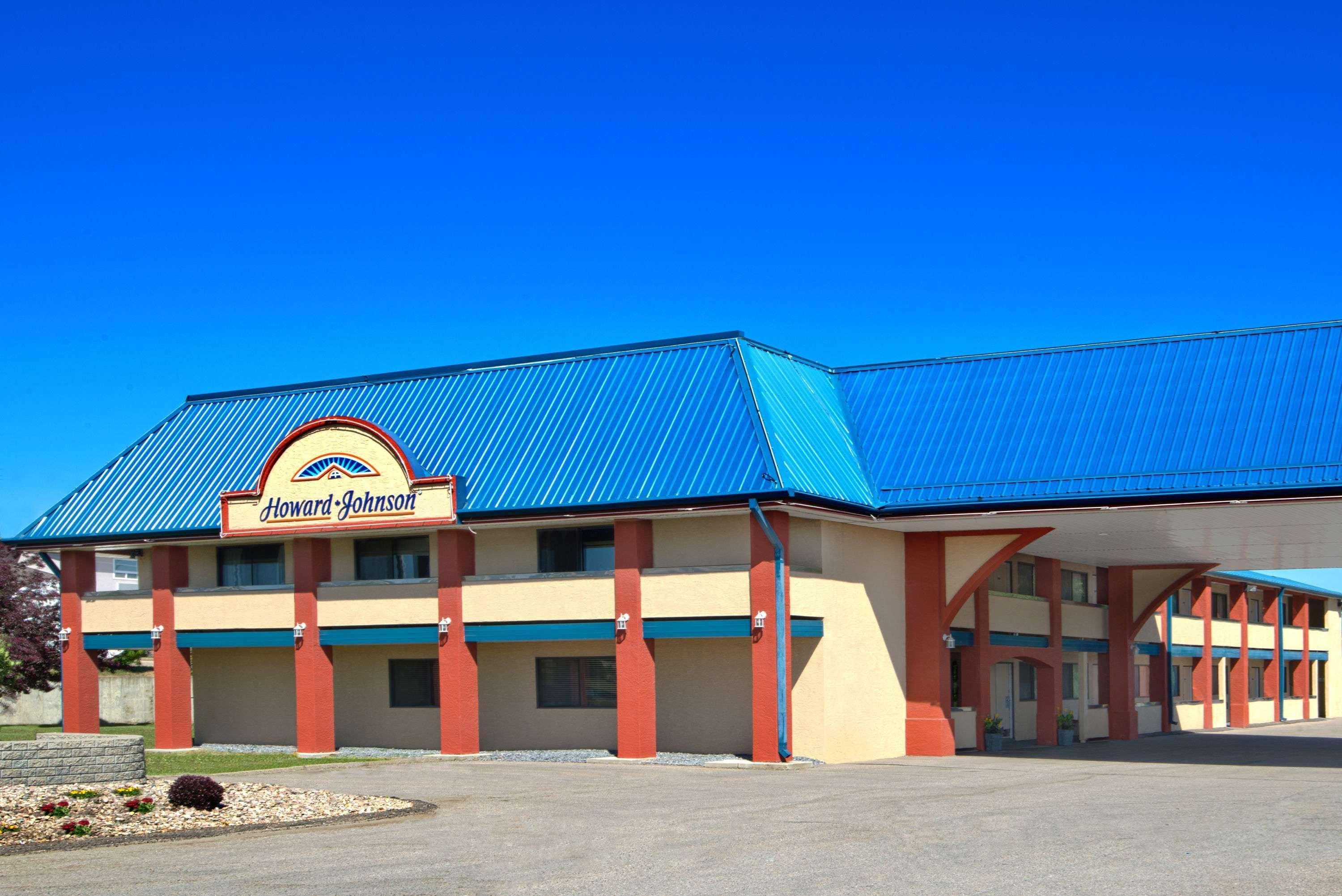 Howard Johnson By Wyndham Red Deer Exteriér fotografie