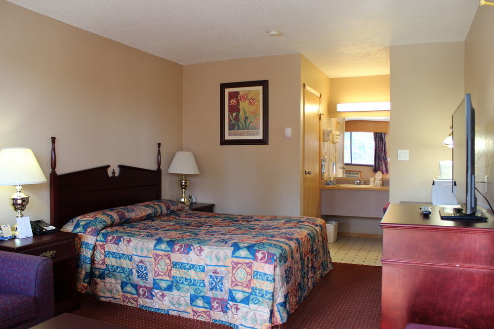 Howard Johnson By Wyndham Red Deer Exteriér fotografie