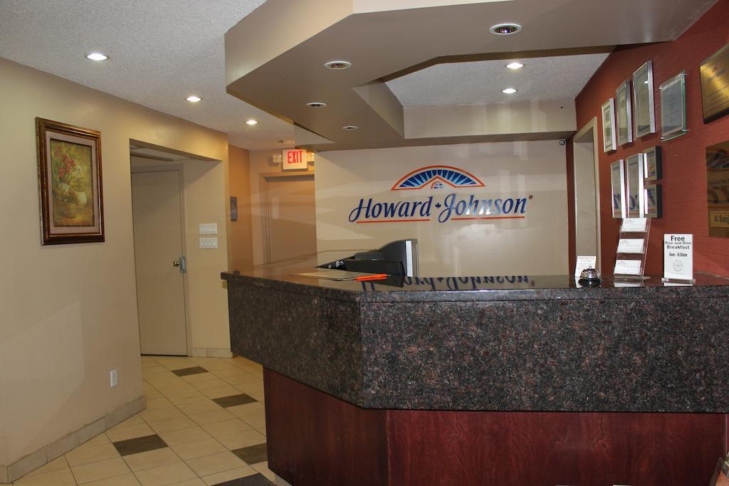 Howard Johnson By Wyndham Red Deer Exteriér fotografie